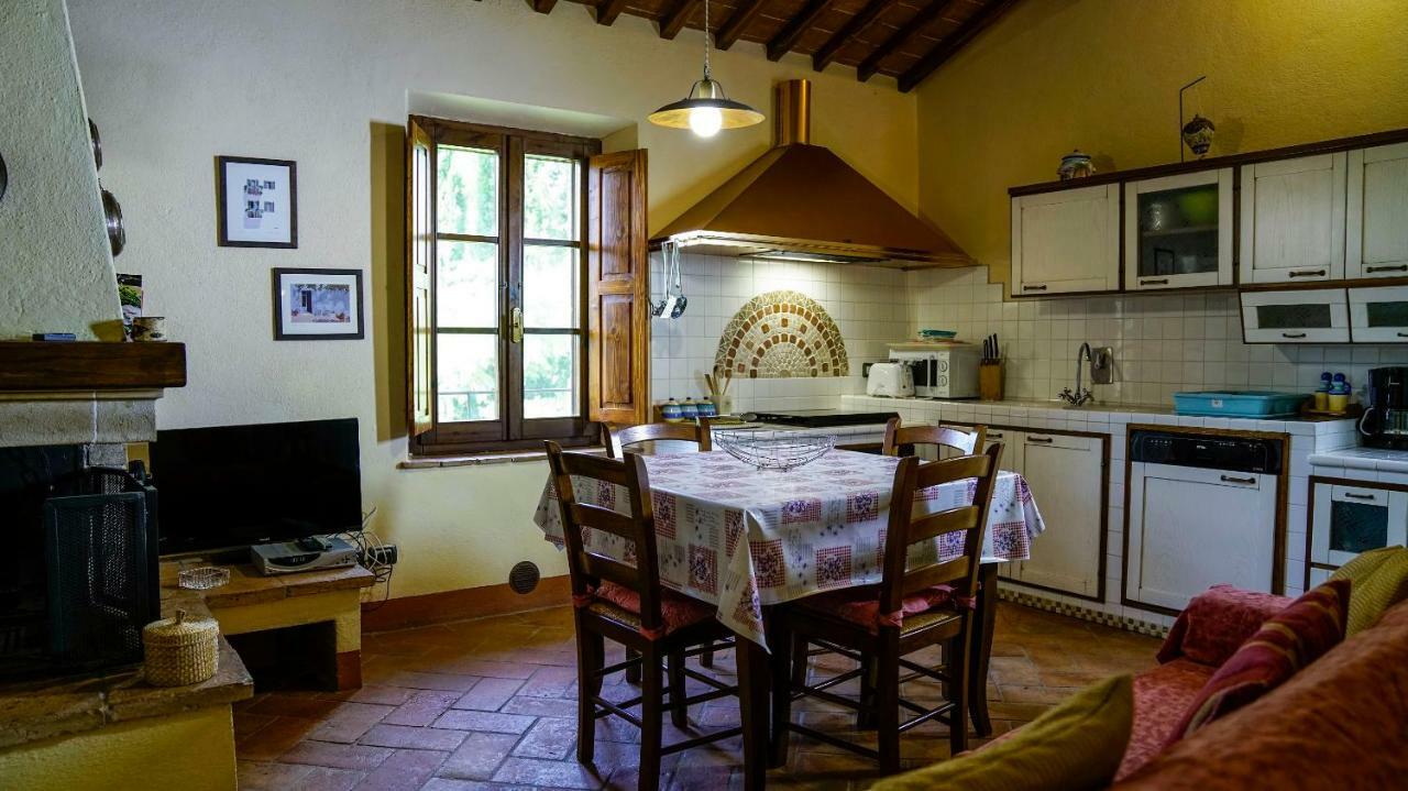 La Casa Del Fattore Monteriggioni Exterior photo